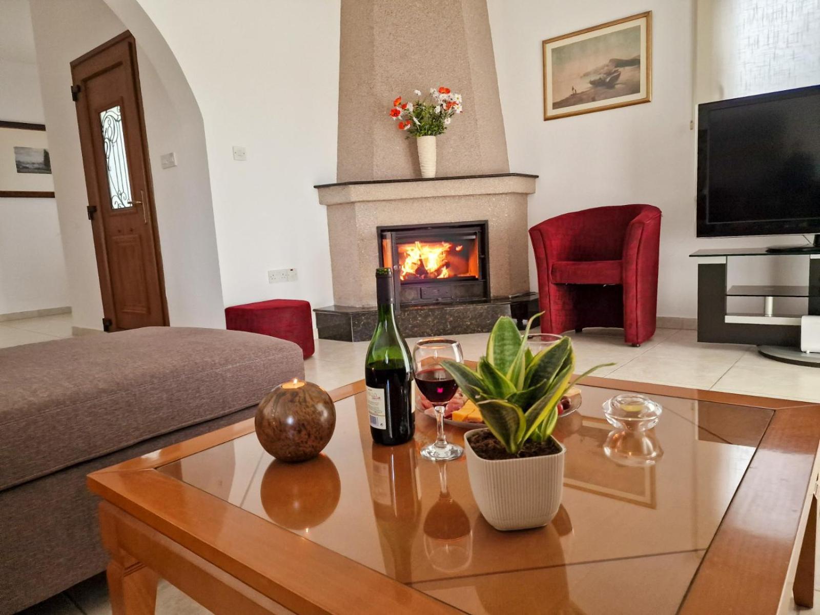 Almond Grove Luxury Villa Wprivate Pool Simou Екстериор снимка